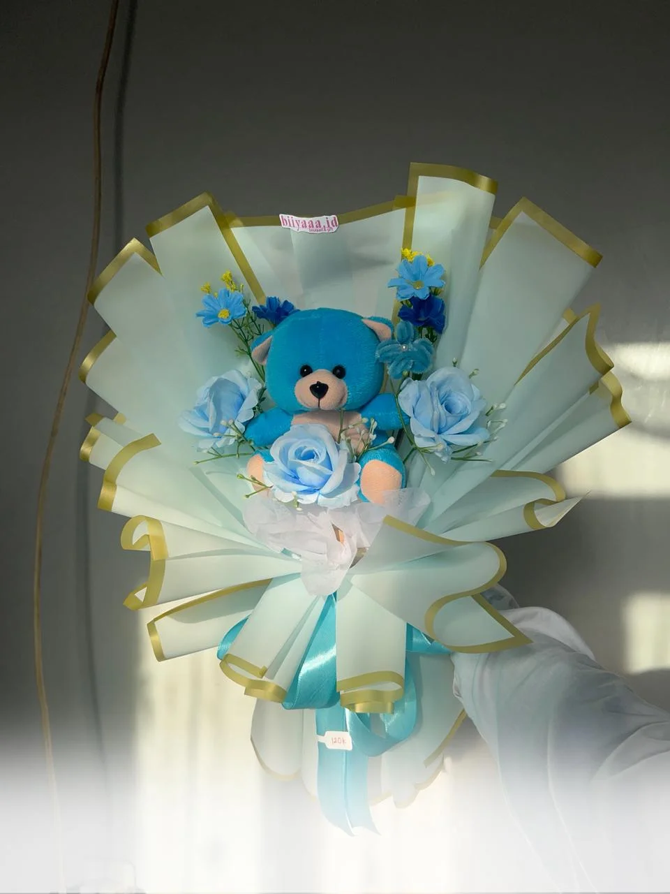  Bouquet Ocean Breeze Bear Bloom